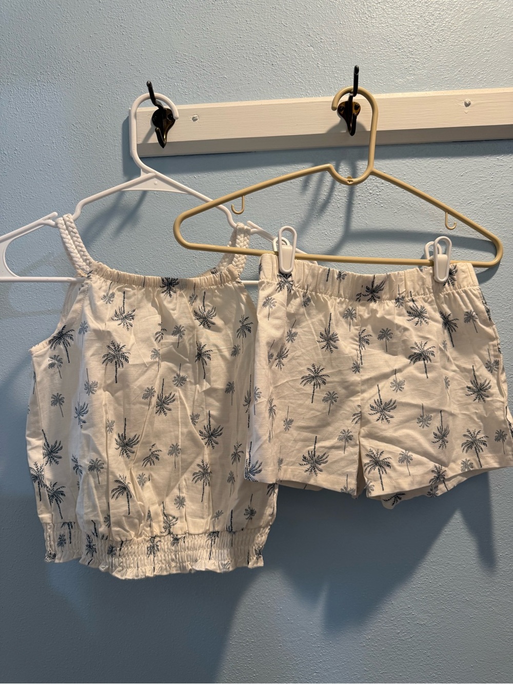 Carter's White Two-Piece Palm-Print Shorts Set